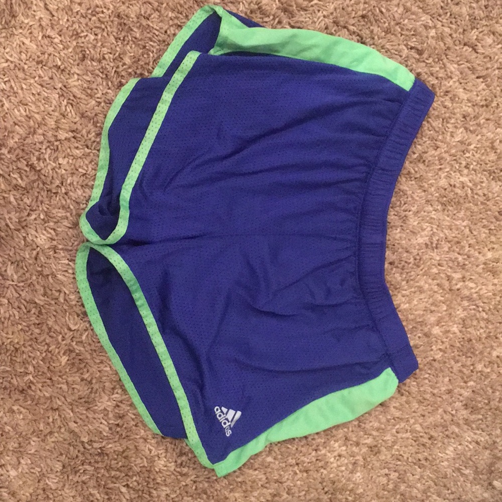 Running shorts